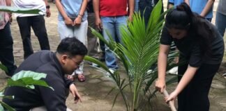 Abraham dan Puluhan Tangan Muda Tanam Pohon di Tangerang